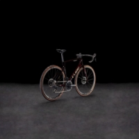 Silniční kolo CUBE AGREE C:62 SLX liquidred 'n' prism 2025