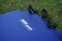 matrace samonafukovací Kubisport 2,5cm s podhlavníkem modrá