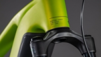 Elektrokolo Cube Reaction Hybrid RACE 800 lizard´n´black 2026