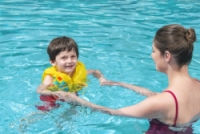 vesta plavecká Bestway barevná