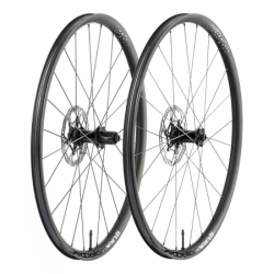 KOLA ZAPLETENÁ DEDA GERA CARBON SHIMANO